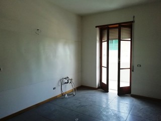 Trilocale in Affitto a Nola, zona LIVERI, 35'000€, 110 m²