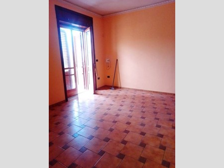 Quadrilocale in Affitto a Cimitile, zona CIMITILE, 40'000€, 90 m²