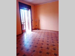 Quadrilocale in Affitto a Cimitile, zona CIMITILE, 40'000€, 90 m²