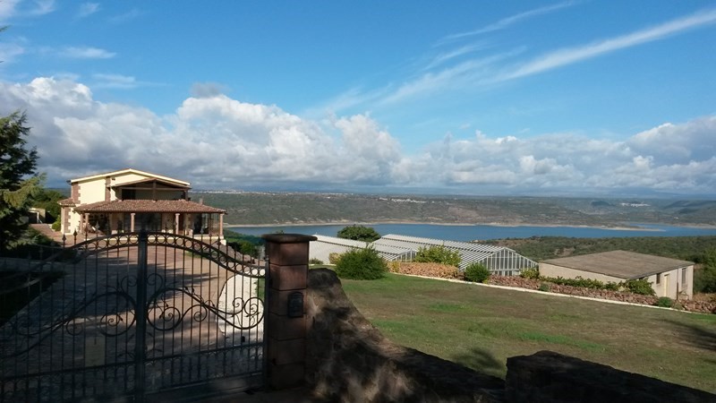 Villa in Vendita a Sorradile, 600'000€