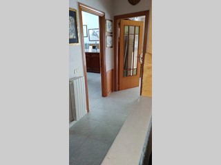 Appartamento in Vendita a Cupello, zona centro, 90'000€, 100 m²