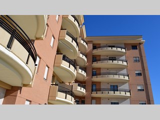 Trilocale in Vendita a Lucera, zona Lucera 2, 149'000€, 110 m²