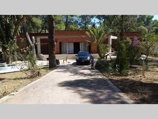 Villa in Affitto a Castellaneta, 700&euro;, 200 m², arredato