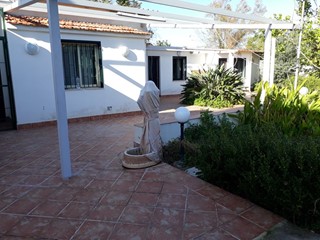 Villa in Vendita a Carini, 85'000€, 80 m²