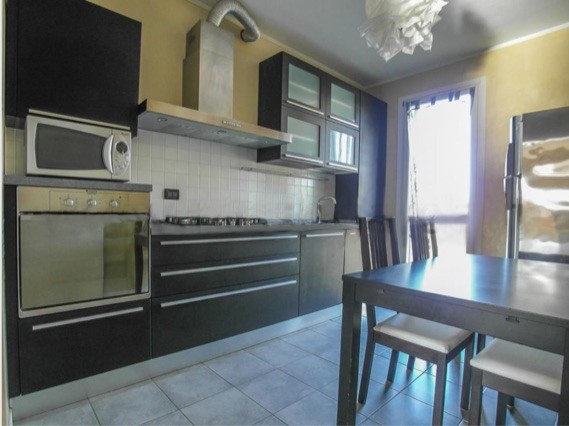 Quadrilocale in Vendita a Lonato del Garda, 230'000€, 150 m², arredato