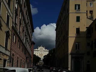 Appartamento in Vendita a Genova, zona centro città, 350'000€, 170 m²