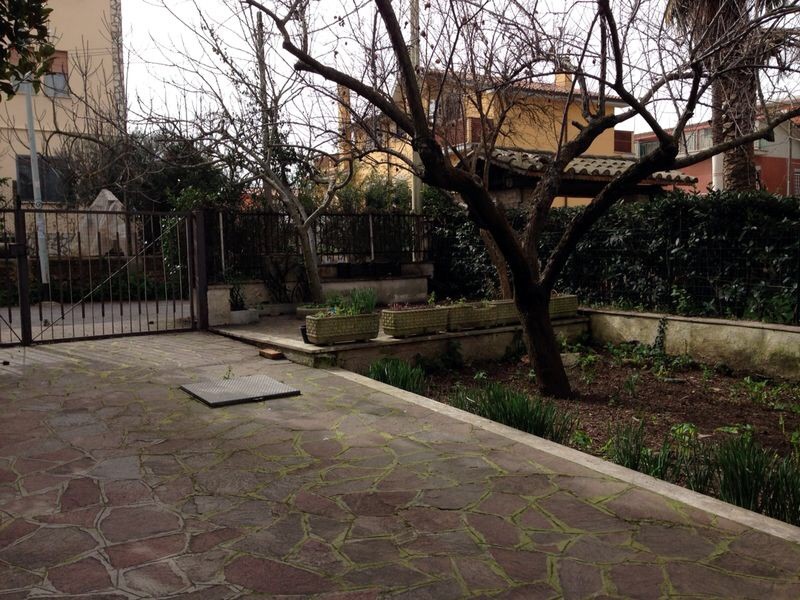 Bilocale in Affitto a Roma, zona Trigoria, 650€, 70 m²
