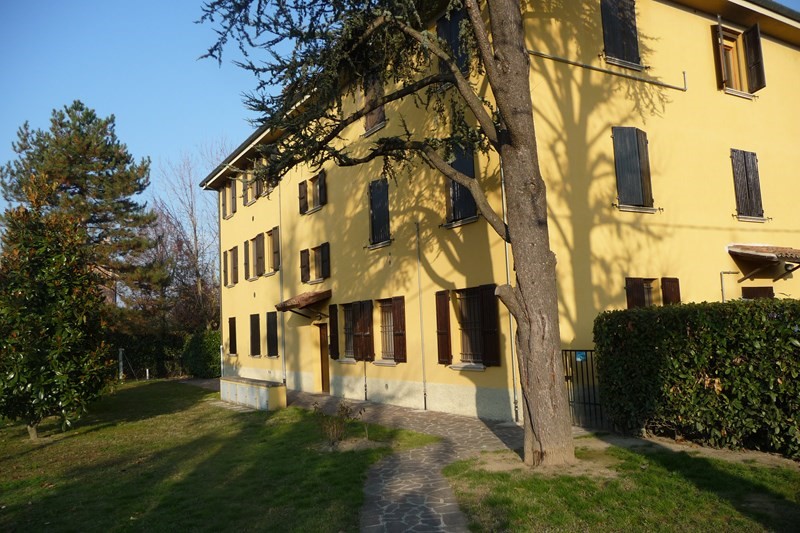 Trilocale in Vendita a Calderara di Reno, zona Fabbreria, 225'000€, 92 m², arredato