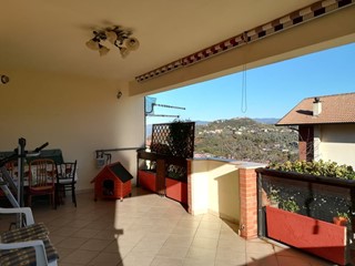 Appartamento in Vendita a Marano Principato, 95'000€, 140 m²