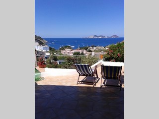 Monolocale in Affitto a Ponza, zona via piana le forna, 25 m², arredato