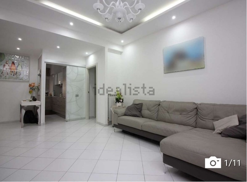 Trilocale in Vendita a Napoli, zona Secondigliano, 149'000€, 80 m²