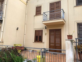 Villa in Vendita a San Vito lo Capo, zona Macari/Castelluzzo, 134'000€, 115 m²