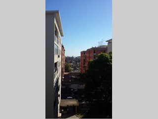 Trilocale in Vendita a Catania, zona Piazza Risorgimento , 59'000&euro;, 62 m²