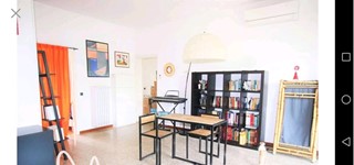 Trilocale in Vendita a Novara, zona Villaggio Dalmazia, 58'000€, 75 m²