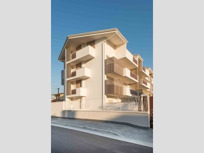 Trilocale in Vendita a Lusciano, 165'000€, 104 m²