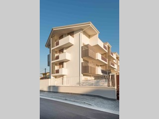 Trilocale in Vendita a Lusciano, 165'000€, 104 m²