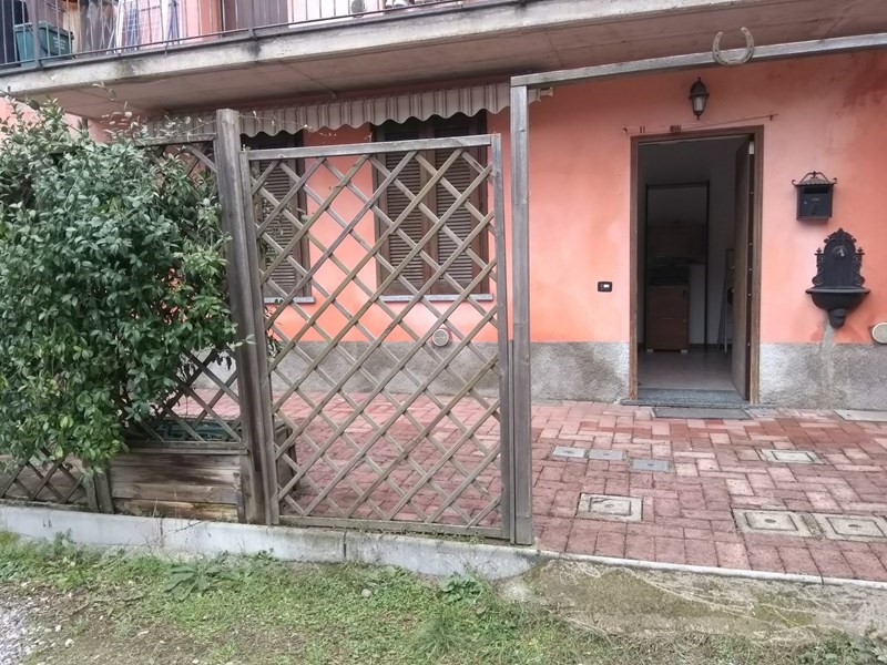 Trilocale in Vendita a Cislago, zona Massina, 89'000€, 75 m²