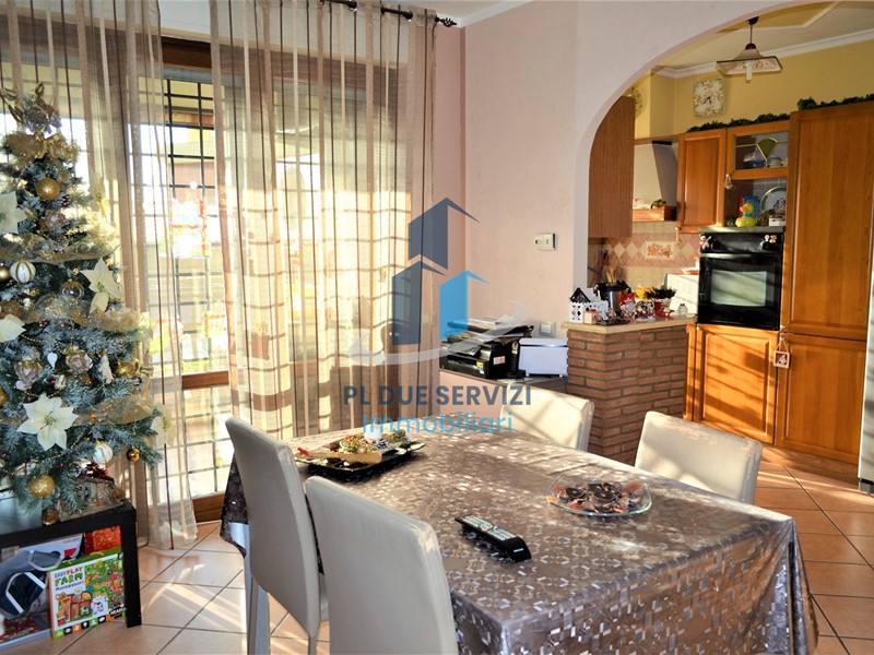 Bilocale in Vendita a Roma, zona romanina, 179'000&euro;, 65 m²
