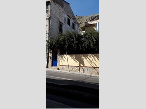 Trilocale in Vendita a Palermo, zona Rocca, 69'000€, 80 m²