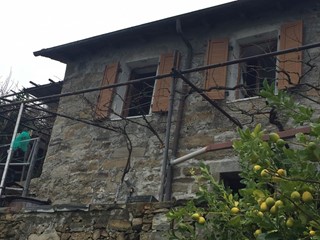 Rustico in Vendita a La Spezia, zona Cinque Terre, 350€, 70 m²