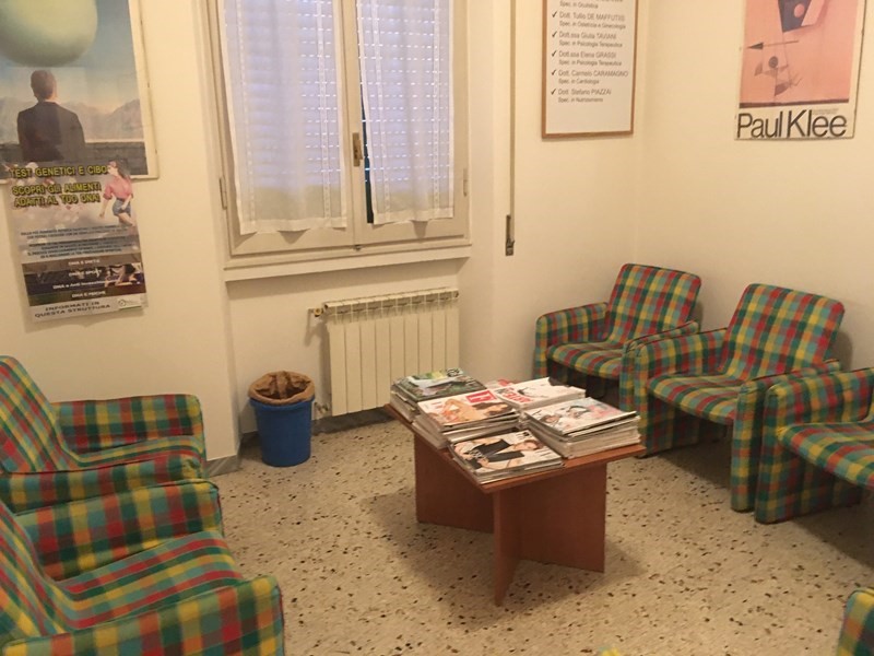 Studio in Vendita a Chiusi, zona Chiusi Scalo, 120'000€, 115 m²