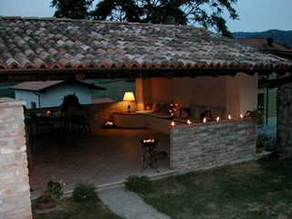 Casa Indipendente in Vendita a Borgoratto Mormorolo, zona Oltrepo pavese, 95'000€, 200 m²