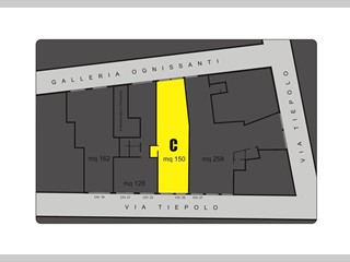 Immobile commerciale in Vendita a Padova, zona Portello, 115'000€, 150 m²