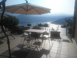 Villetta a schiera in Vendita a Parzanica, zona Lago iseo, 170'000€, 100 m², arredato