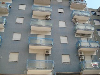 Quadrilocale in Vendita a Palermo, zona Oreto Nuova, 110'000€, 130 m²