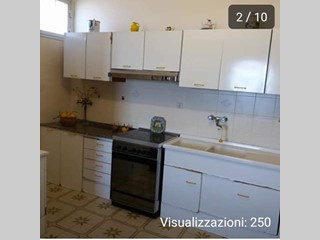 Quadrilocale in Vendita a Alcamo, zona Alcamo Marina , 125'000€, 110 m², arredato
