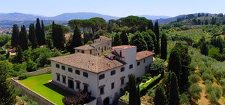 Villa in Vendita a Firenze, zona Centro, 2260 m², arredato