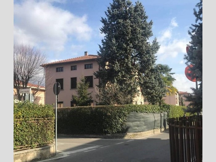 Quadrilocale in Vendita a Seriate, 186'000€, 120 m²