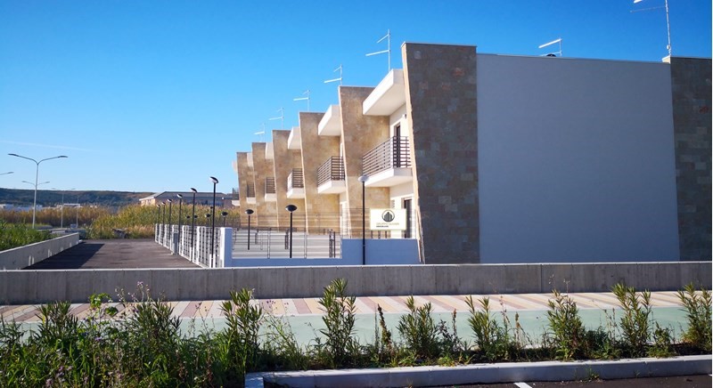 Villetta a schiera in Vendita a Campomarino, zona Campomarino lido, 95'000€, 67 m²