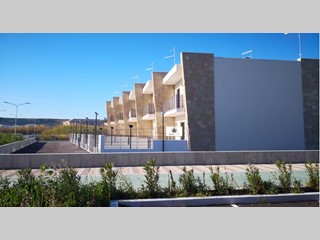 Villetta a schiera in Vendita a Campomarino, zona Campomarino lido, 95'000€, 67 m²