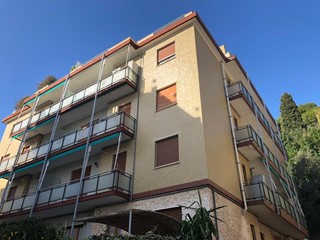 Attico in Vendita a Alassio, 535'000€