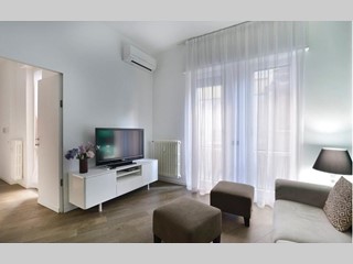 Bilocale in Affitto a Milano, zona Porta Romana, 600€, 48 m², arredato