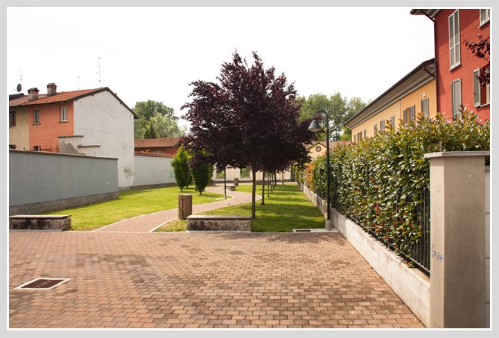 Casa Indipendente in Vendita a Fara Gera d'Adda, zona centro, 255'000€, 100 m²