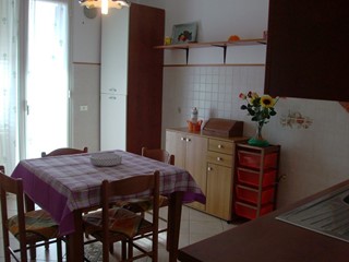 Bilocale in Affitto a Pozzallo, 450€, 110 m², arredato