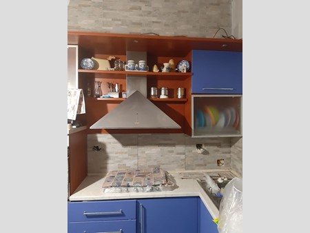 Quadrilocale in Vendita a Palermo, zona Corso Calatafimi, 160'000€, 90 m²