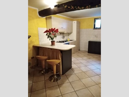 Appartamento in Vendita a Vitorchiano, 95'000€, 135 m²