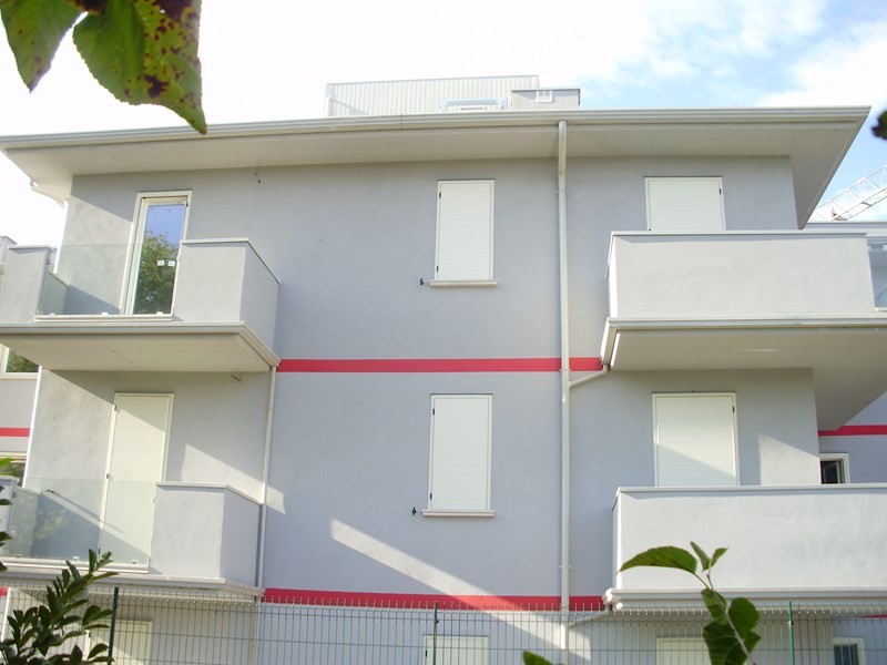 Trilocale in Vendita a Montichiari, zona centro, 137'000€, 85 m², con Box