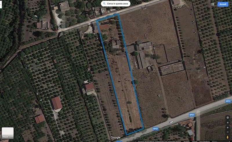 Rustico in Vendita a Augusta, zona Strada Provinciale 57 Carlentini-Brucoli, S.n.c, 40'000€, 3890 m²