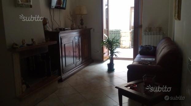 Bilocale in Affitto a Avellino, zona Avellino, 370€, 72 m², arredato