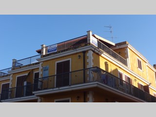 Attico in Vendita a Pozzallo, zona Zona San Paolo, 65'000€, 40 m², arredato