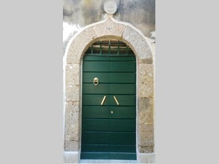 Casa Semi Indipendente in Vendita a Pietrasanta, zona Valdicastello Carducci, 280'000€, 180 m²