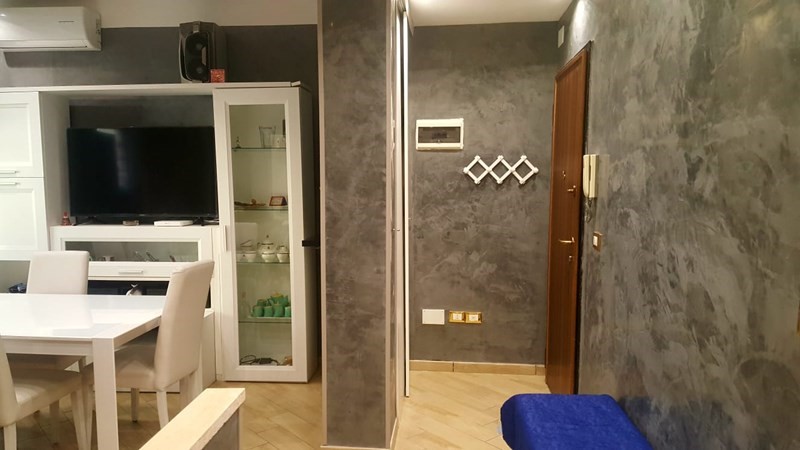 Bilocale in Affitto a Milano, zona Forlanini Ungheria , 900€, 65 m², arredato