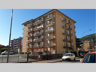 Monolocale in Vendita a Andora, zona via Amerigo Vespucci 30, 95'000€, 30 m²
