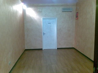 Negozio in Affitto a Perugia, zona TRE ARCHI, 250€, 20 m²