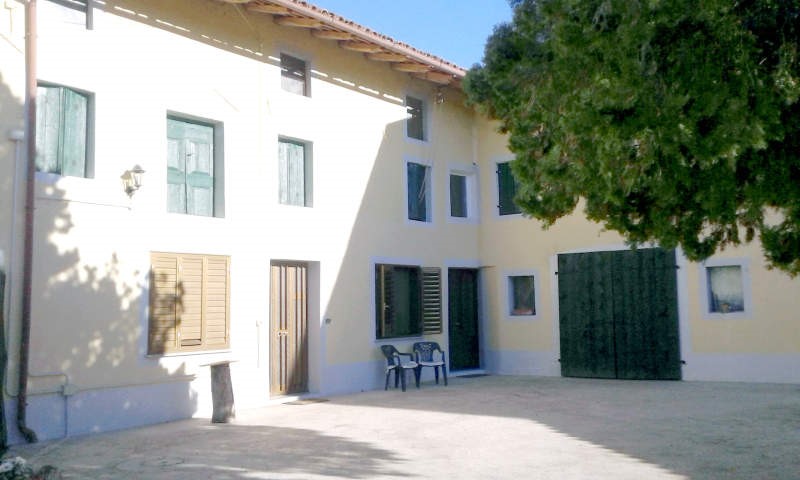 Casa Indipendente in Vendita a Coseano, 89'000€, 240 m²