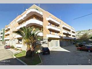 Appartamento in Vendita a Realmonte, zona via Torino 1, 80'000€, 140 m²